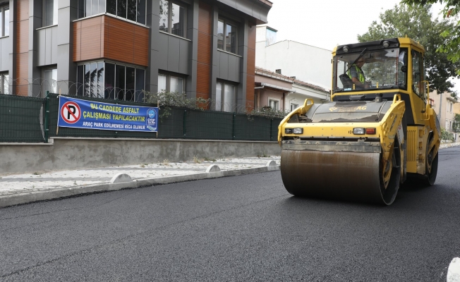 Haziranda 3 mahallede 7 bin ton asfalt serimi